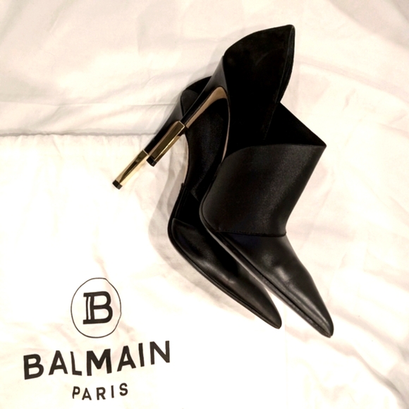 Balmain Shoes - Balmain Black Pointed Toe Stiletto Heel Pumps with Gold Accent